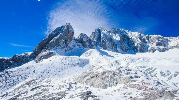 玉龙雪山